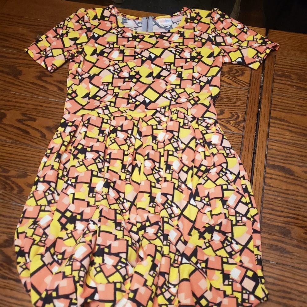 Lularoe Amelia pink&yellow abstract dress sz Medium